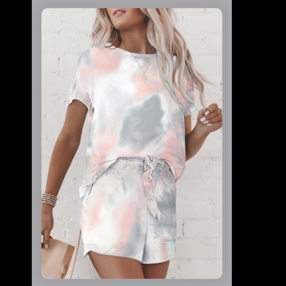 🌸Pastel Pink Tie Dye Shorts Set